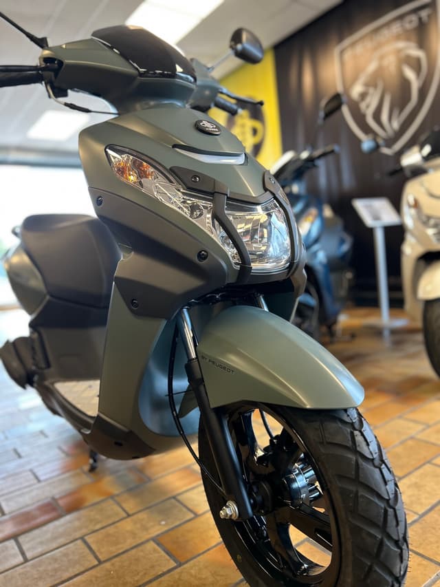 Kisbee S Shadow, 4T inj. édition "Adventure"